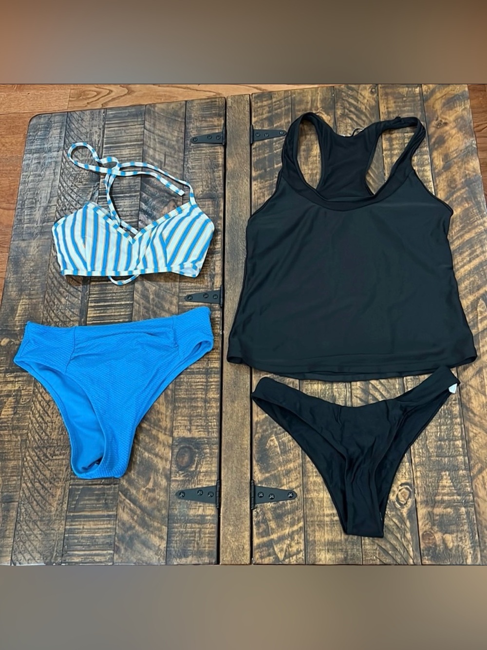 Bundle bikini tops & bottoms size small